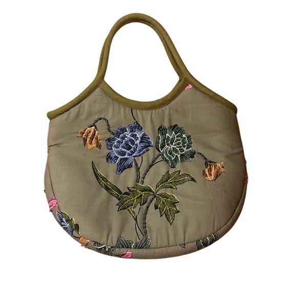 Bellissima Green Floral Embroidered Quilted Handbag - Picture 2 of 3